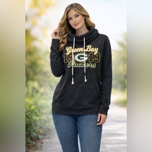 NWOT Green Bay, Packer team, apparel, cozy hoodie size m